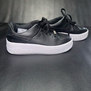 Woman’s Nike Air Force. Size 8. Very gently worn.